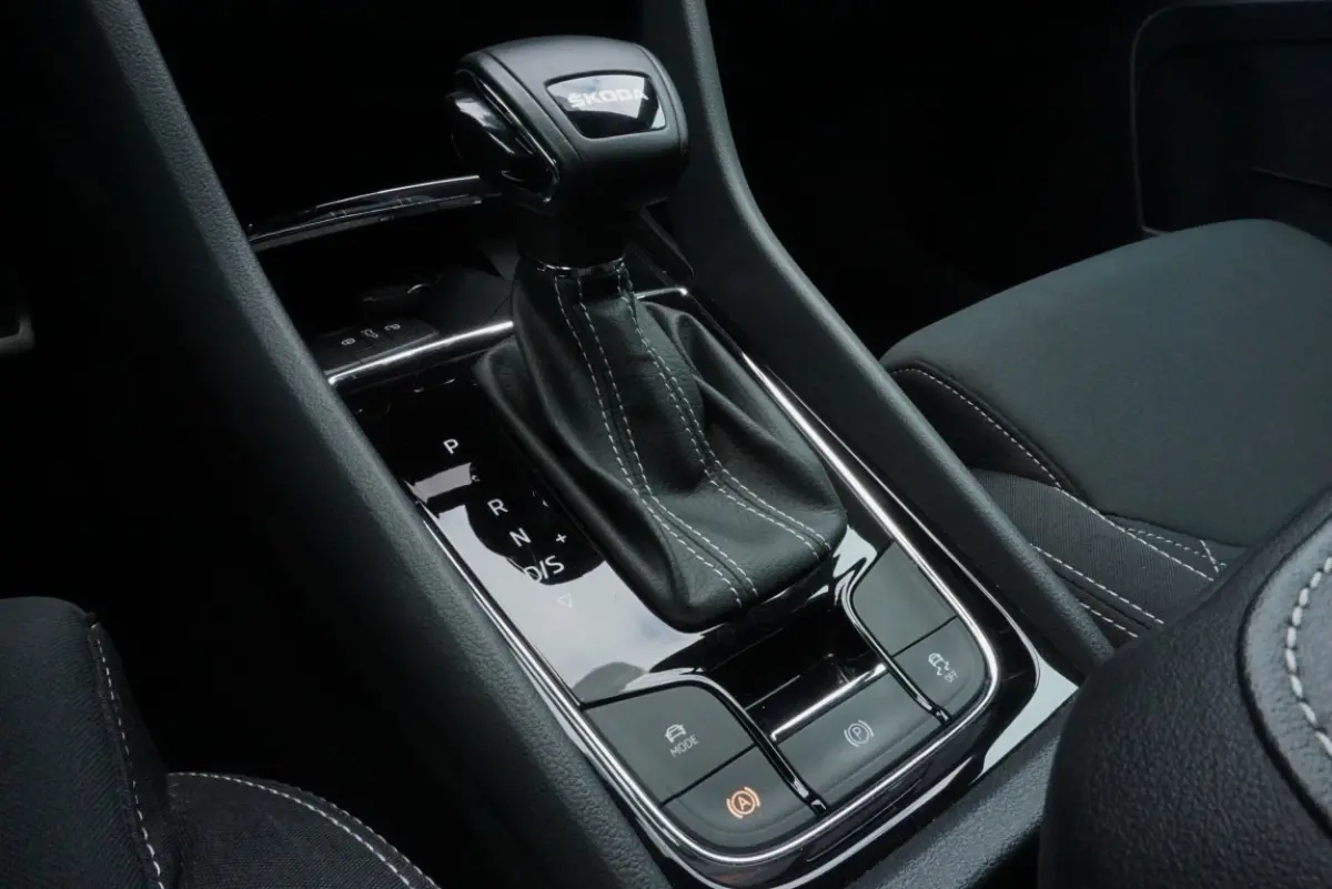 1.5 TSI ACT Sportline Business Camera/Navi/App-Connect!