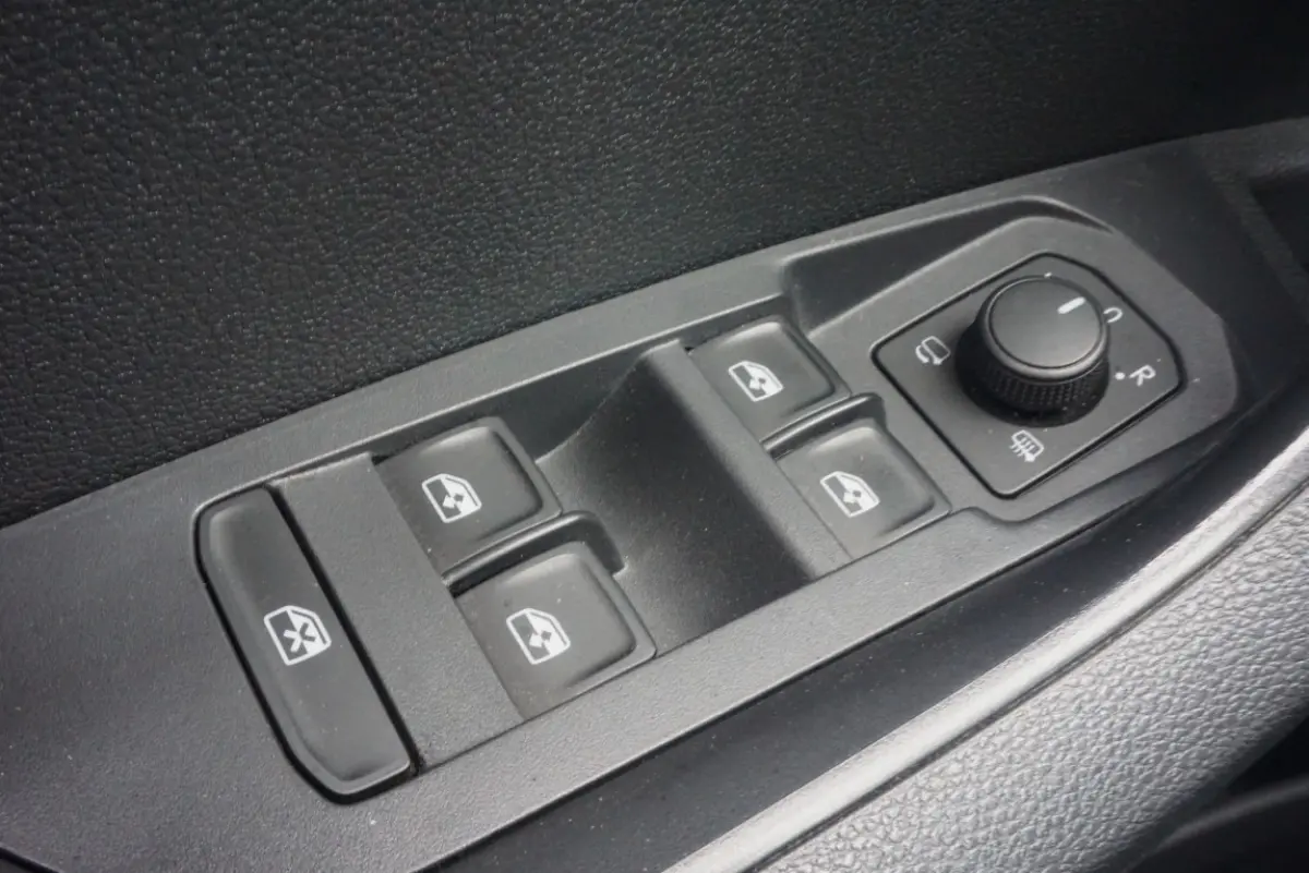 1.5 TSI ACT Sportline Business Camera/Navi/App-Connect!
