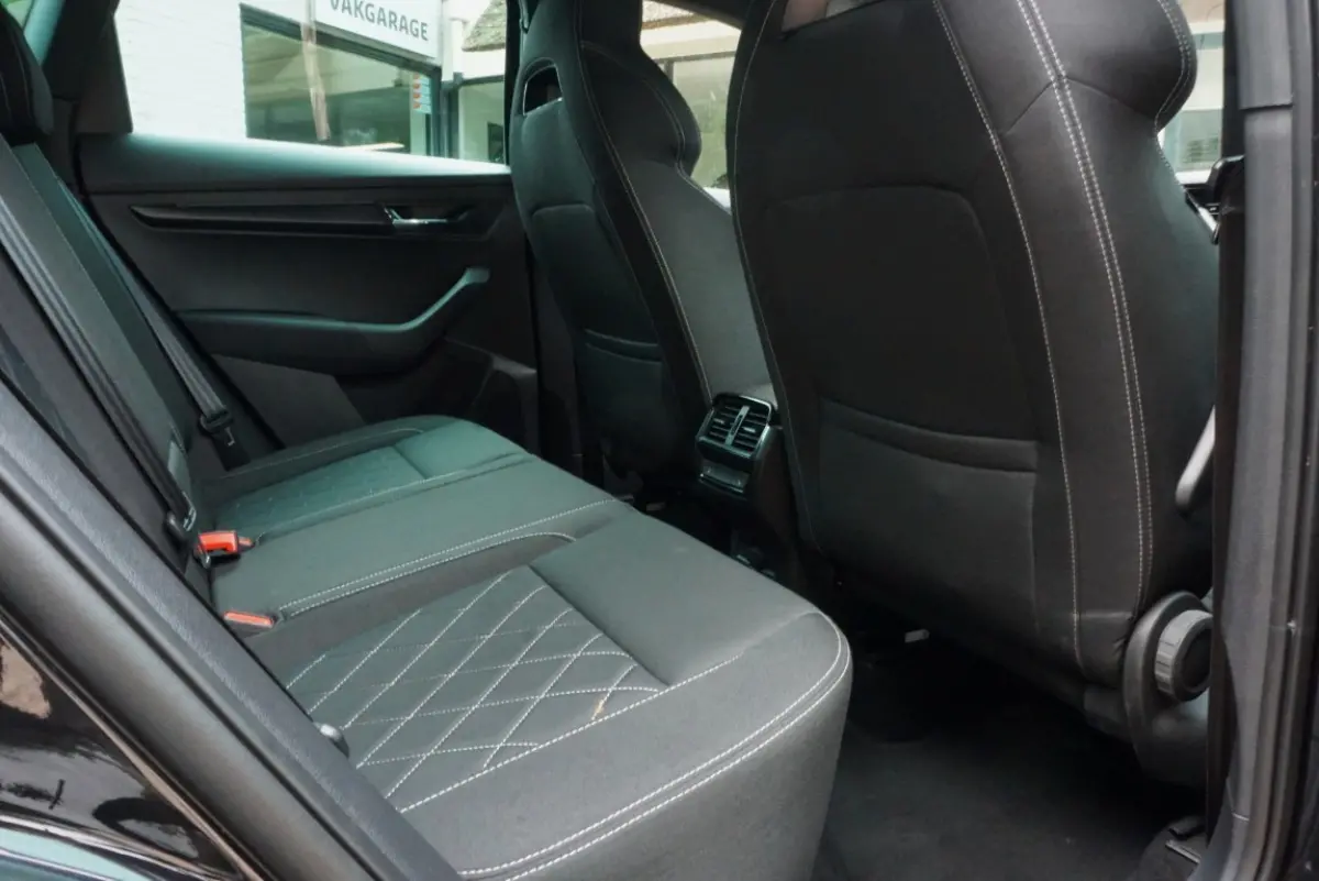 1.5 TSI ACT Sportline Business Camera/Navi/App-Connect!