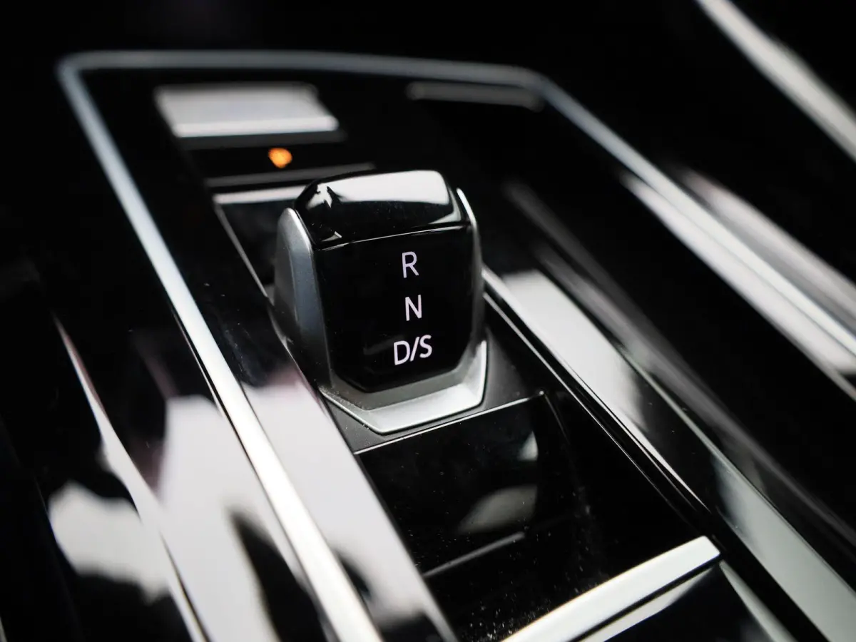 1.5 eTSI R-Line Edition | 150 PK | Automaat | Navigatie | Carplay / Android Auto | Digital Cockpit