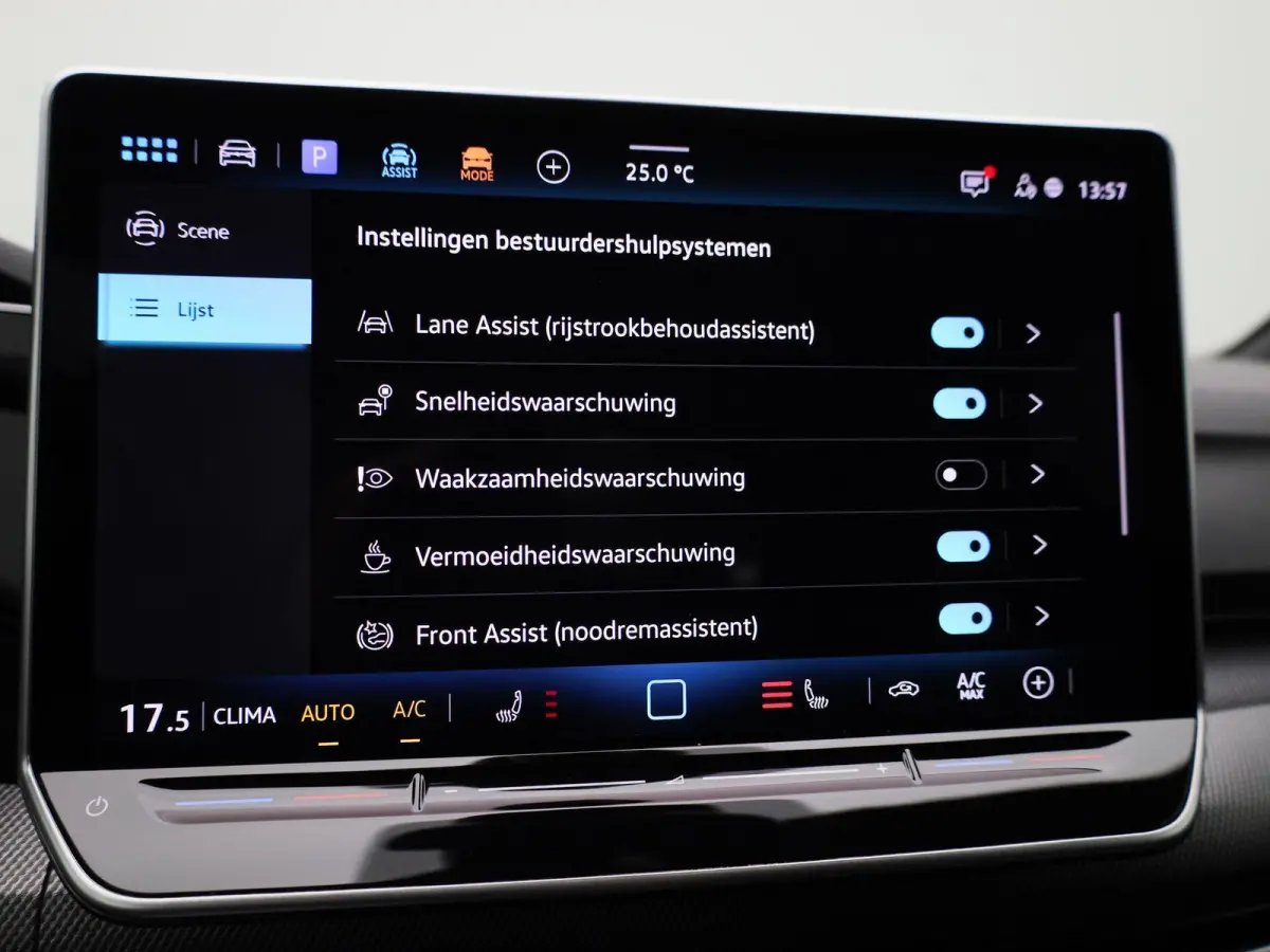 1.5 eTSI R-Line Edition | 150 PK | Automaat | Navigatie | Carplay / Android Auto | Digital Cockpit