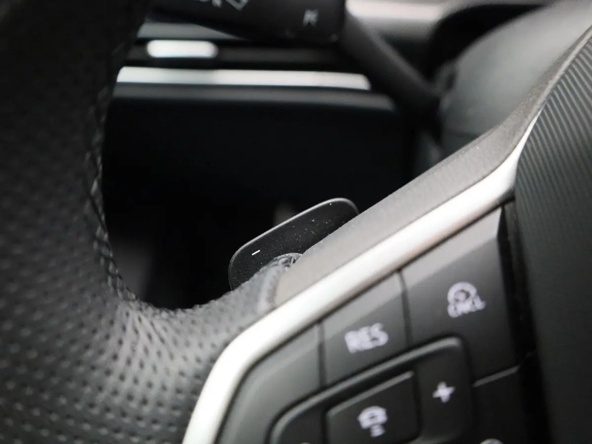 1.5 eTSI R-Line Edition | 150 PK | Automaat | Navigatie | Carplay / Android Auto | Digital Cockpit
