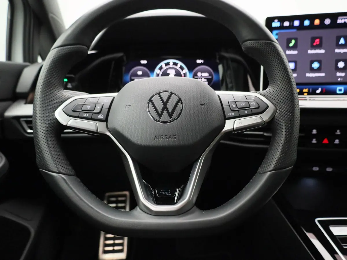 1.5 eTSI R-Line Edition | 150 PK | Automaat | Navigatie | Carplay / Android Auto | Digital Cockpit