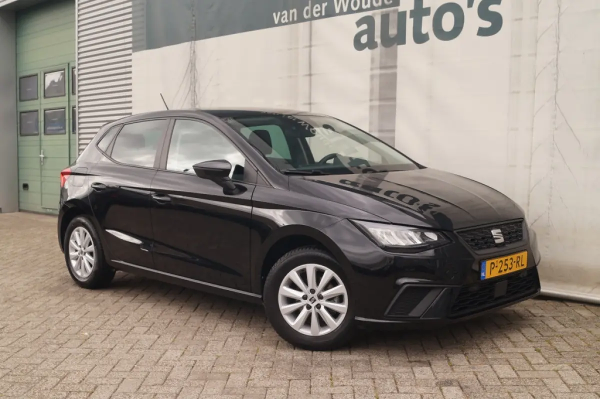 1.0 EcoTSI Style Business Intense -NAVI-ECC-PDC-DIGI-