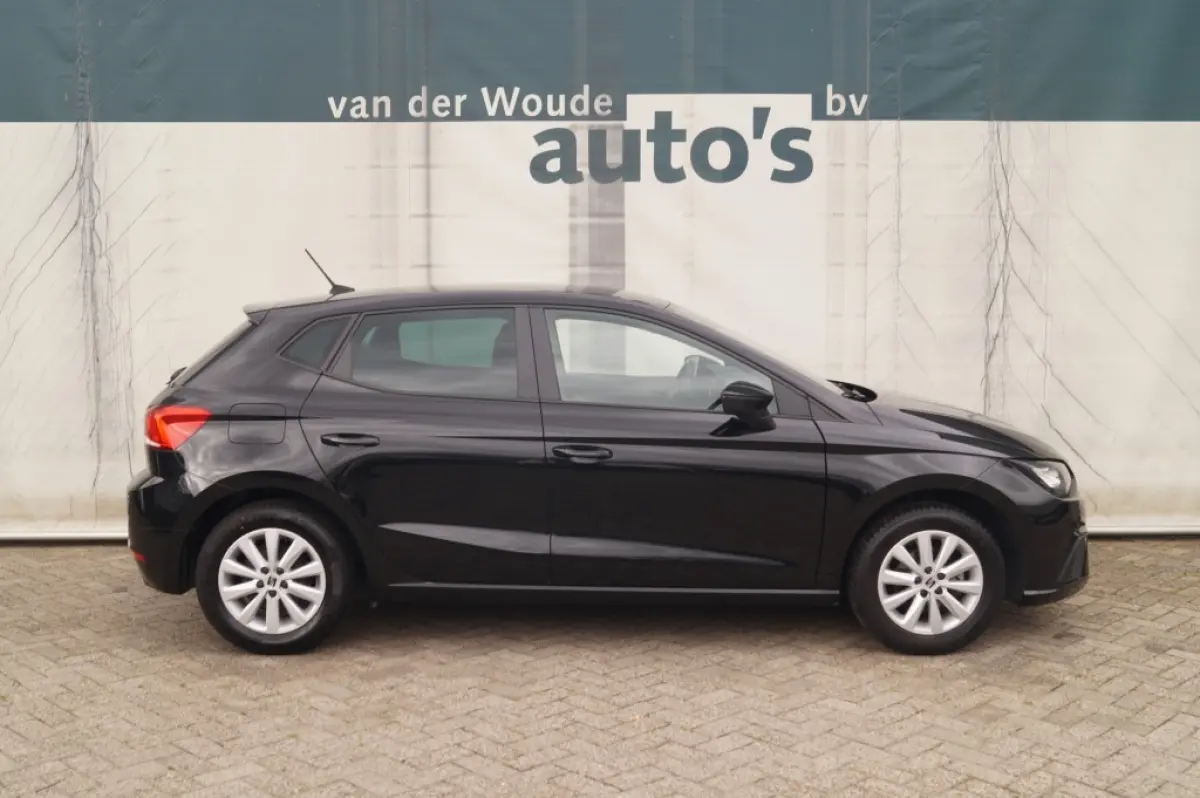 1.0 EcoTSI Style Business Intense -NAVI-ECC-PDC-DIGI-