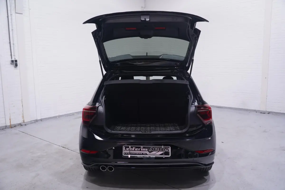 2.0 TSI GTI Apple Carplay IQ.Light Stoelverwarming Private glass ACC PDC V+A