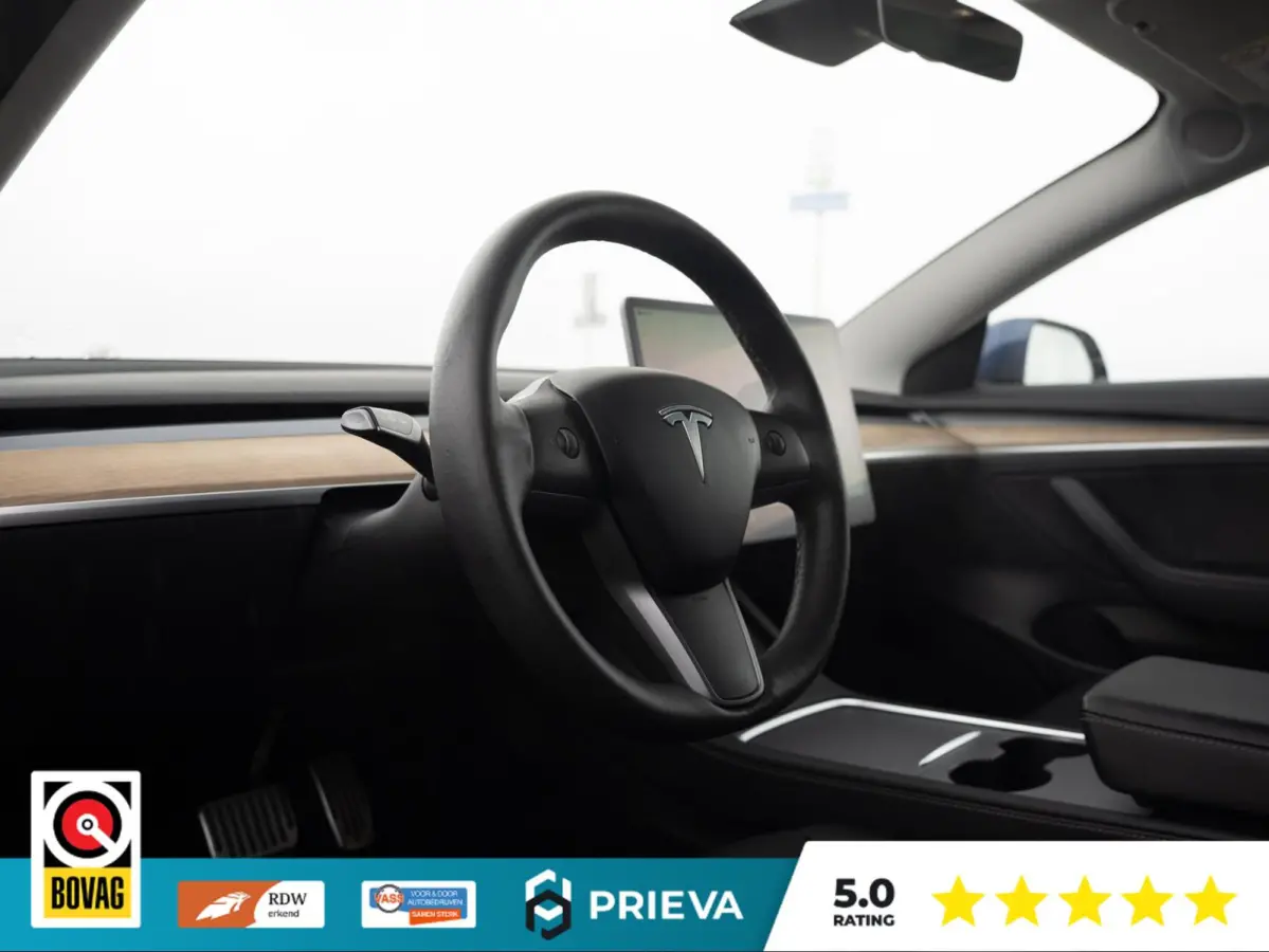 Standard RWD Plus 60 kWh