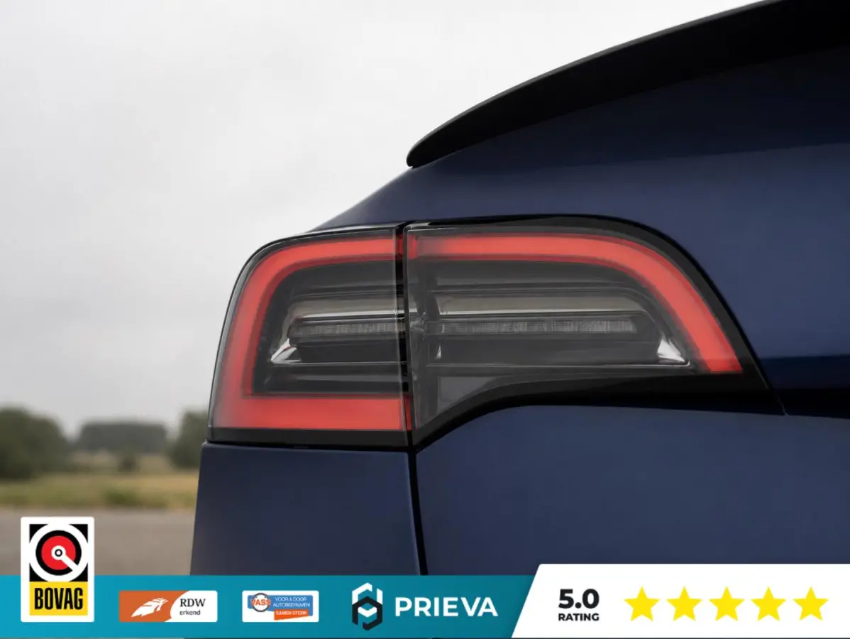 Standard RWD Plus 60 kWh
