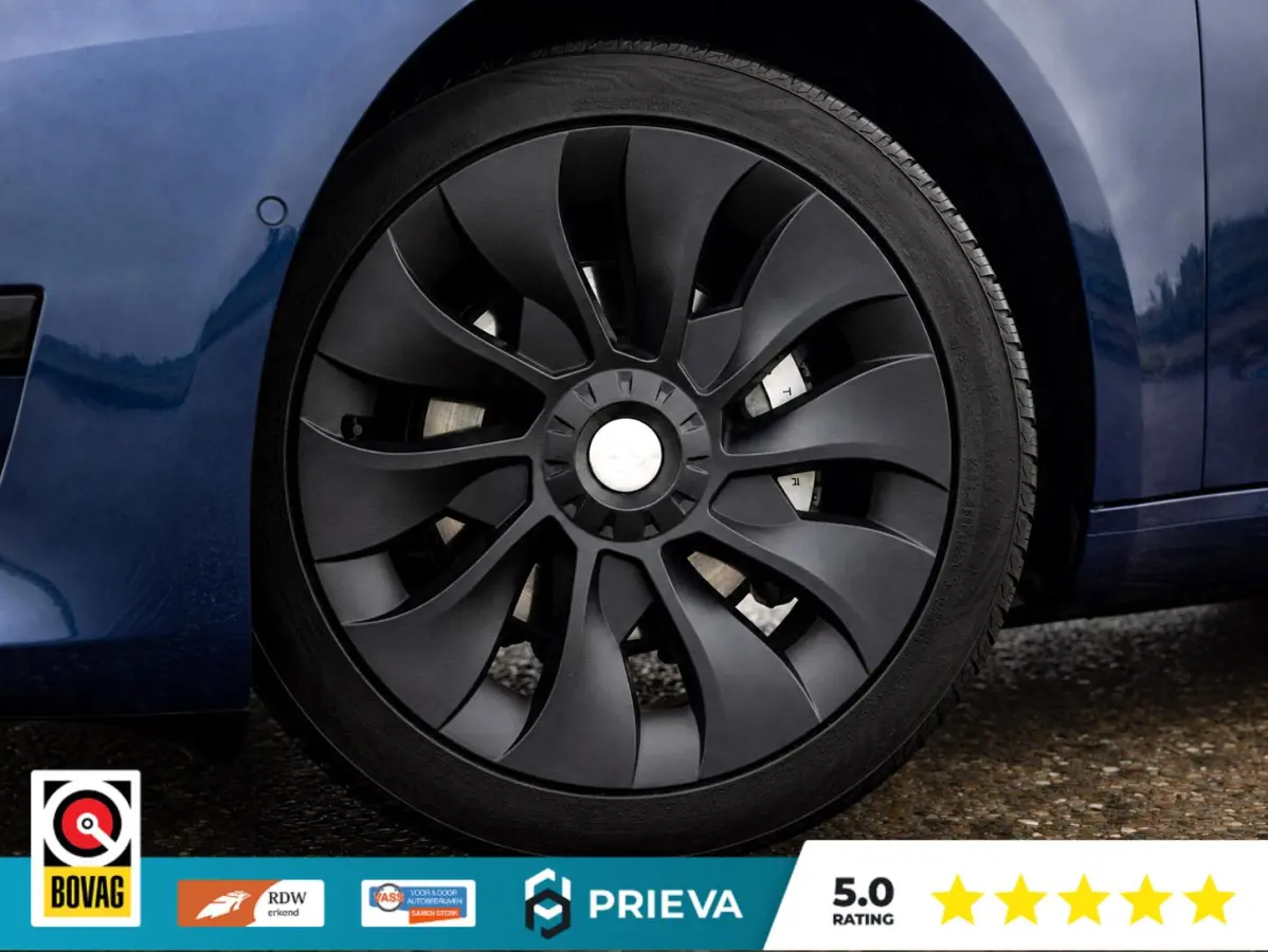 Standard RWD Plus 60 kWh