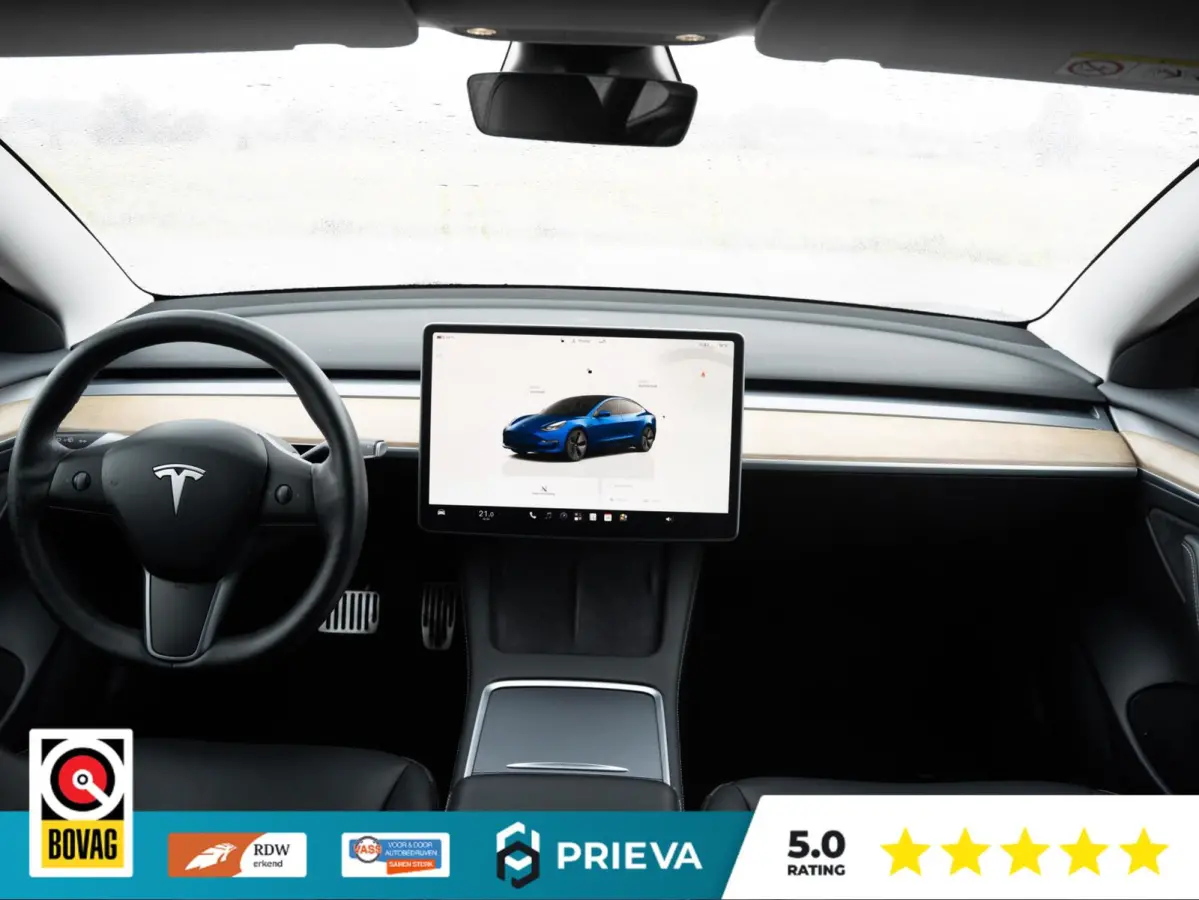 Standard RWD Plus 60 kWh
