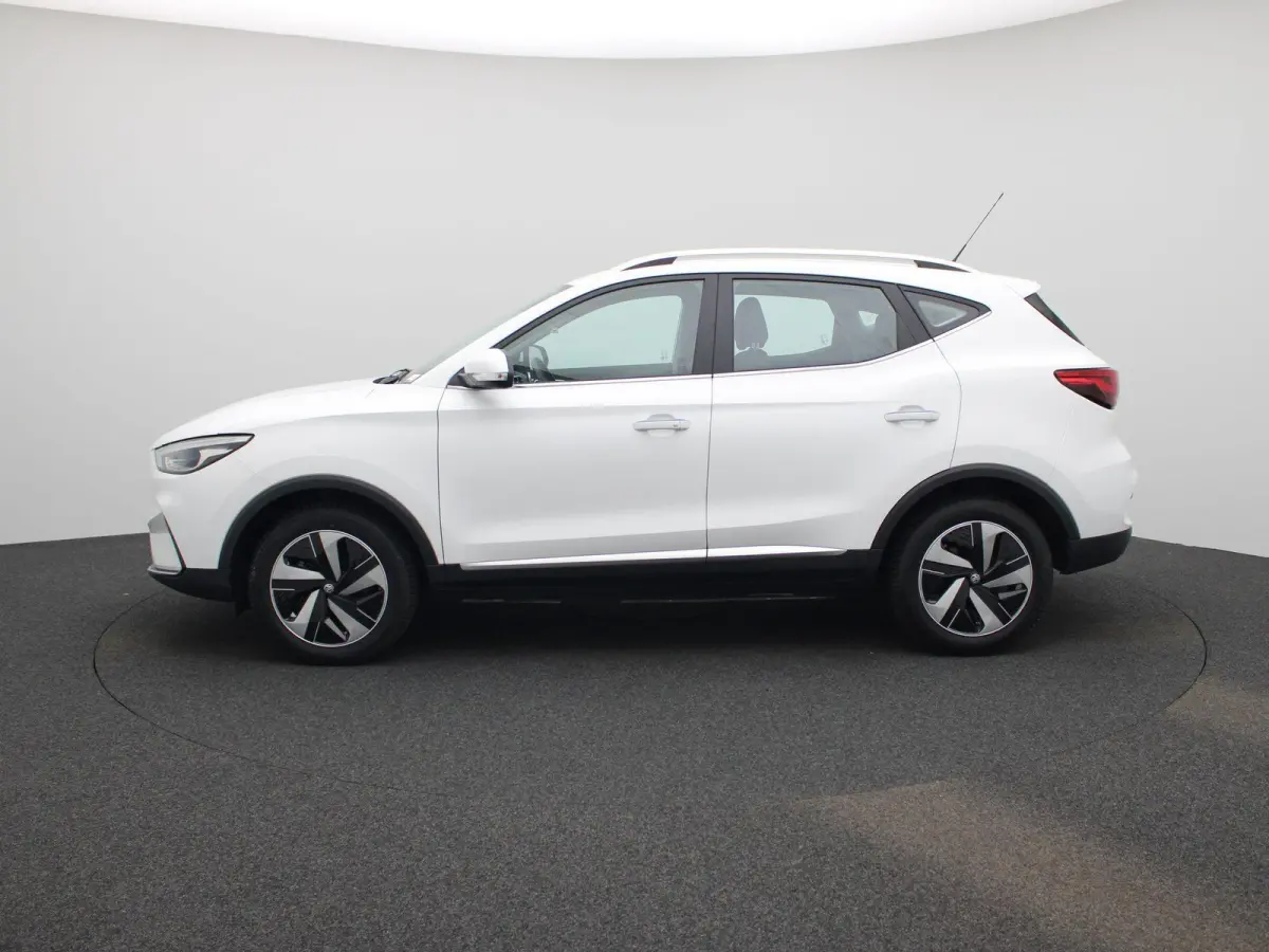 MG EV Standard Range Comfort 50 kWh | ACHTERUITRIJCAMERA | APPLE CARPLAY - ANDROID AUTO | KEYLESS | CLIMATE CONTROL | CRUISE CONTROL |