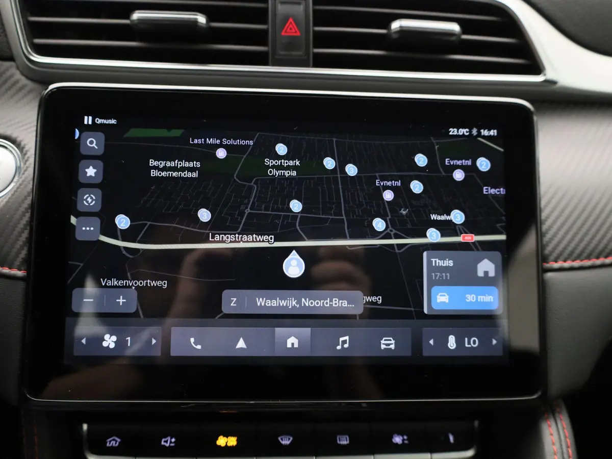 MG EV Standard Range Comfort 50 kWh | SOH 88%| ACHTERUITRIJCAMERA | APPLE CARPLAY - ANDROID AUTO | KEYLESS | CLIMATE CONTROL | CRUISE CONTROL |