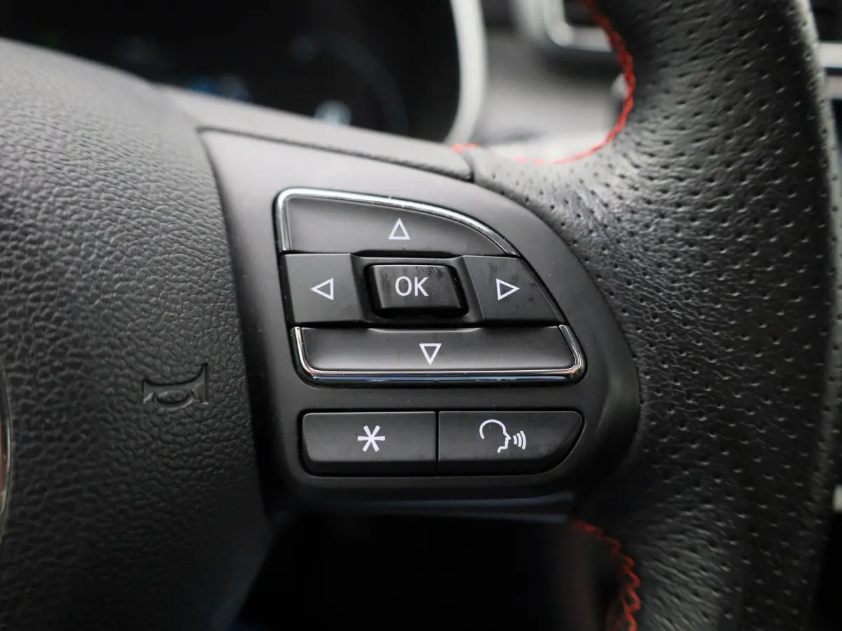 MG EV Standard Range Comfort 50 kWh | SOH 88%| ACHTERUITRIJCAMERA | APPLE CARPLAY - ANDROID AUTO | KEYLESS | CLIMATE CONTROL | CRUISE CONTROL |
