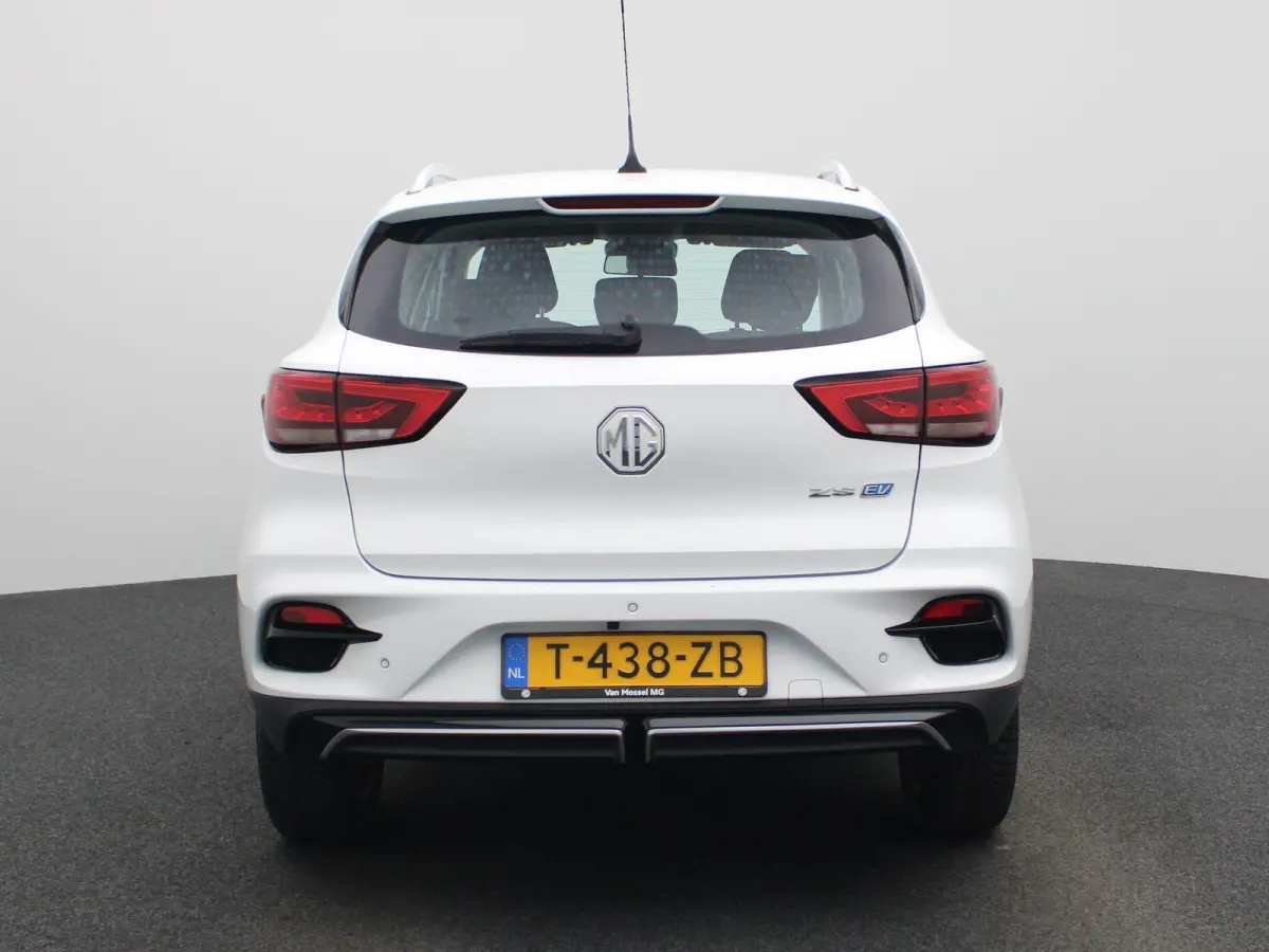 MG EV Standard Range Comfort 50 kWh | ACHTERUITRIJCAMERA | APPLE CARPLAY - ANDROID AUTO | KEYLESS | CLIMATE CONTROL | CRUISE CONTROL |