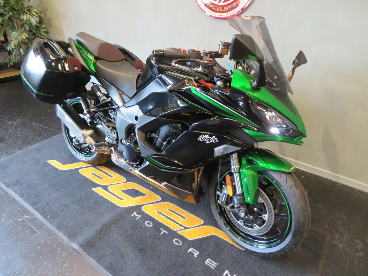 TOURING PERFECT!!