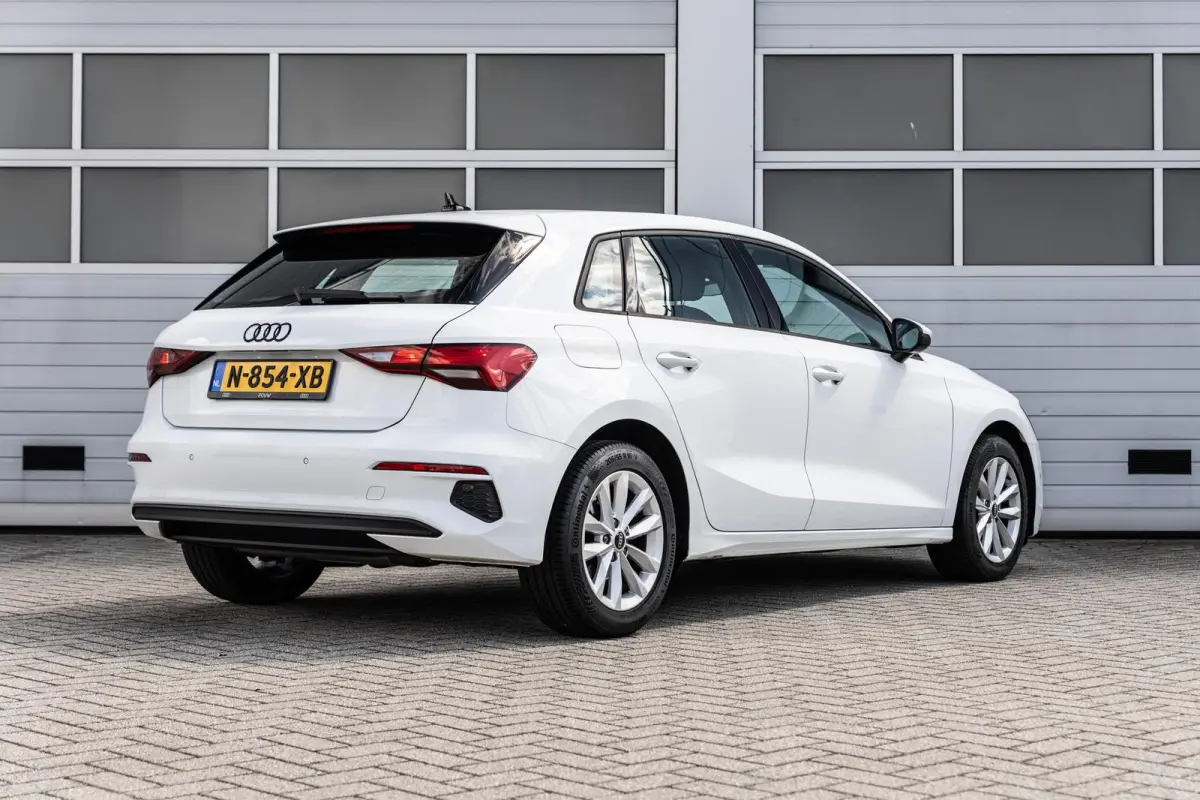 30 TFSI 110pk S-tronic Pro Line | Cruise control | Apple Carplay/Android Auto