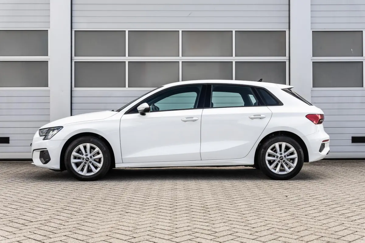30 TFSI 110pk S-tronic Pro Line | Cruise control | Apple Carplay/Android Auto