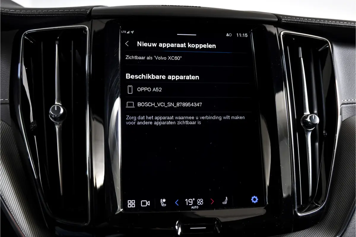 2.0 T6 Plug-in hybrid AWD Ultra Black Edition | S/K-Panodak | Elek. Trekhaak | Alarmklasse 3 | Dig. Cockpit | Adapt. Cruise | Memory Stoelen | Elek. Klep | Stoel-+stuurverw. | Camera | NAV+A
