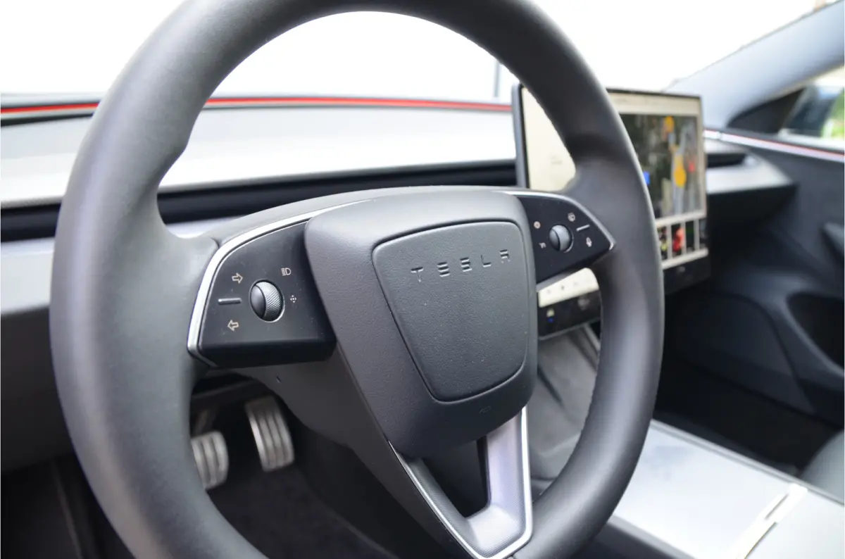 Performance AWD 78 kWh Highland, Enhanced AutoPilot4.0 (twv 3.800,-), FSD 49,- pmnd