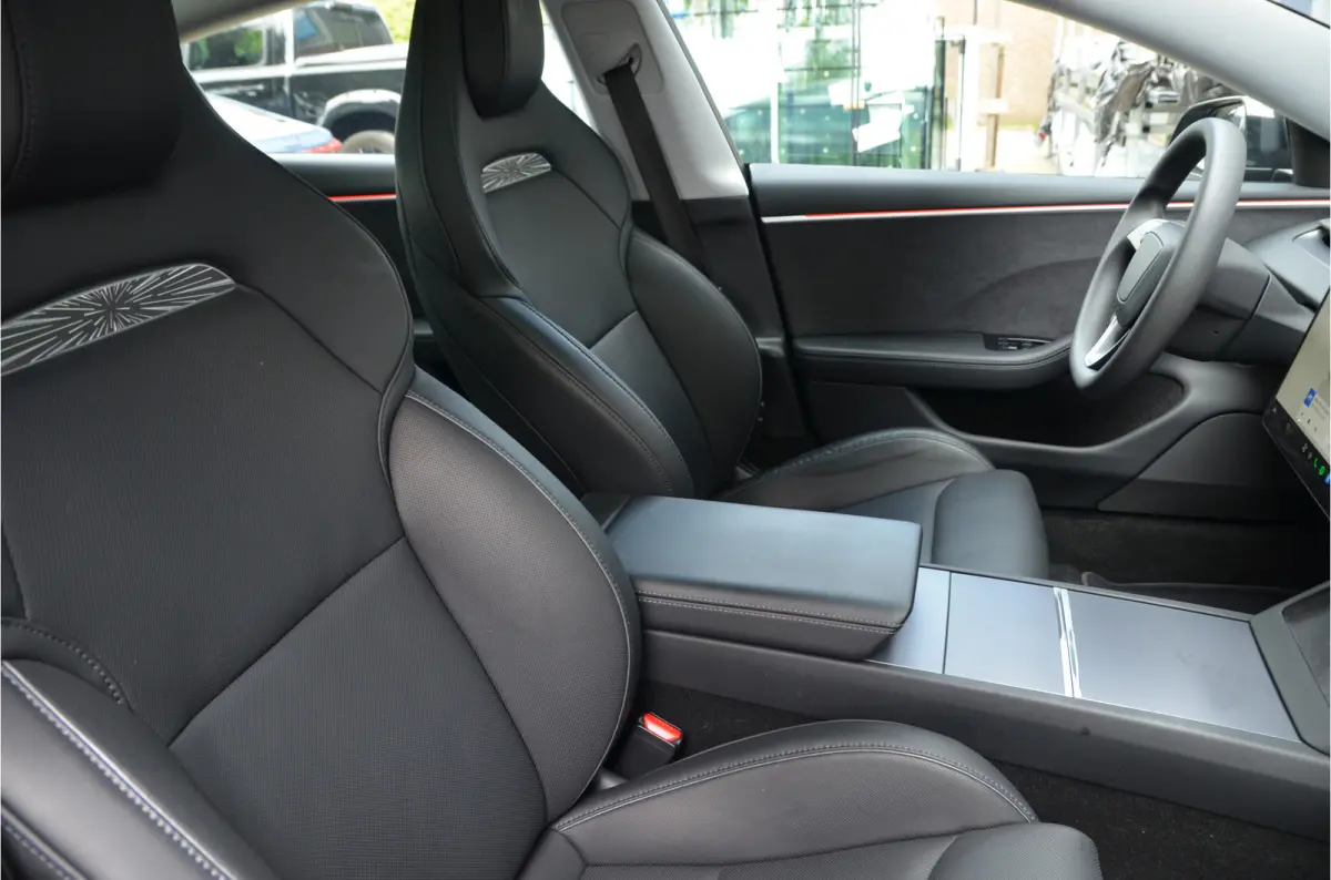 Performance AWD 78 kWh Highland, Enhanced AutoPilot4.0 (twv 3.800,-), FSD 49,- pmnd