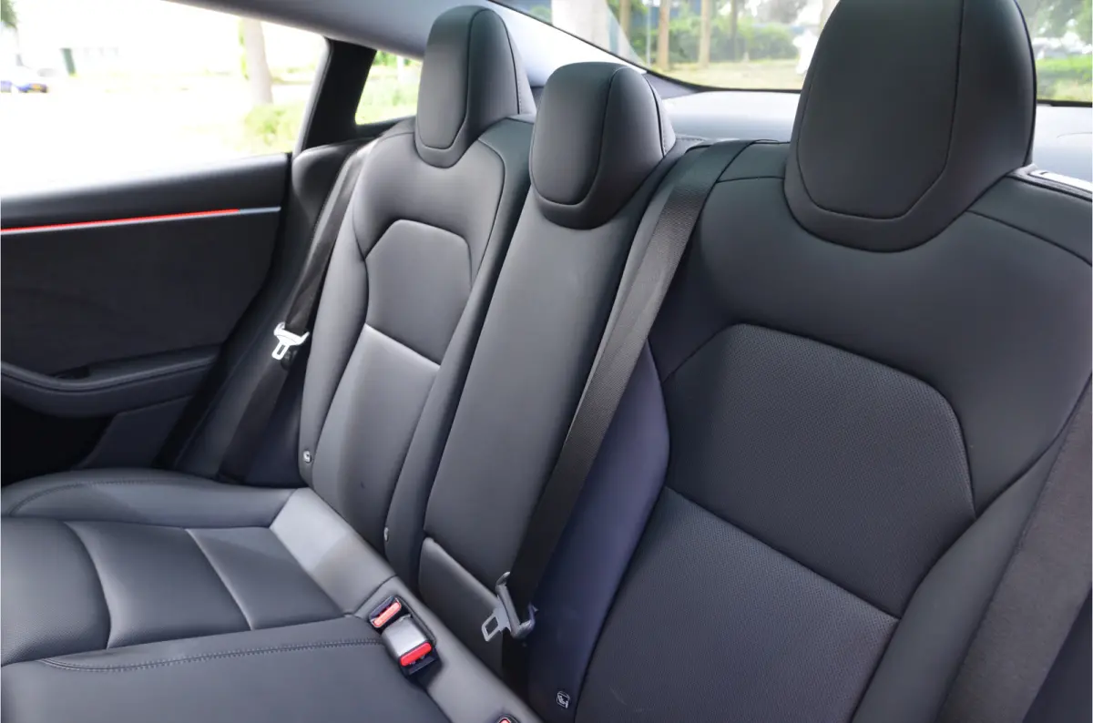 Performance AWD 78 kWh Highland, Enhanced AutoPilot4.0 (twv 3.800,-), FSD 49,- pmnd