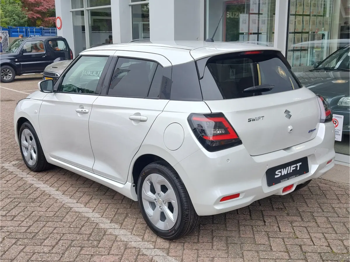 1.2 SELECT SMART HYBRID Direct Leverbaar | Tot 10 JAAR GARANTIE!  Inclusief € 2.400,- Voorraad Voordeel