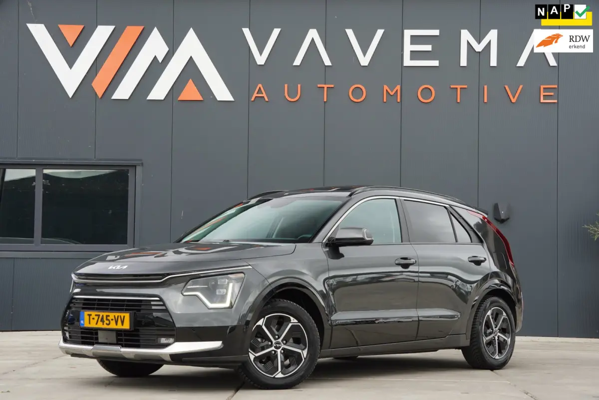 1.6 GDi Hybrid DynamicPlusLine 2023 Stoelverwarming Leder Automaat SUV Adaptive cruise control Carplay Android Navigatie