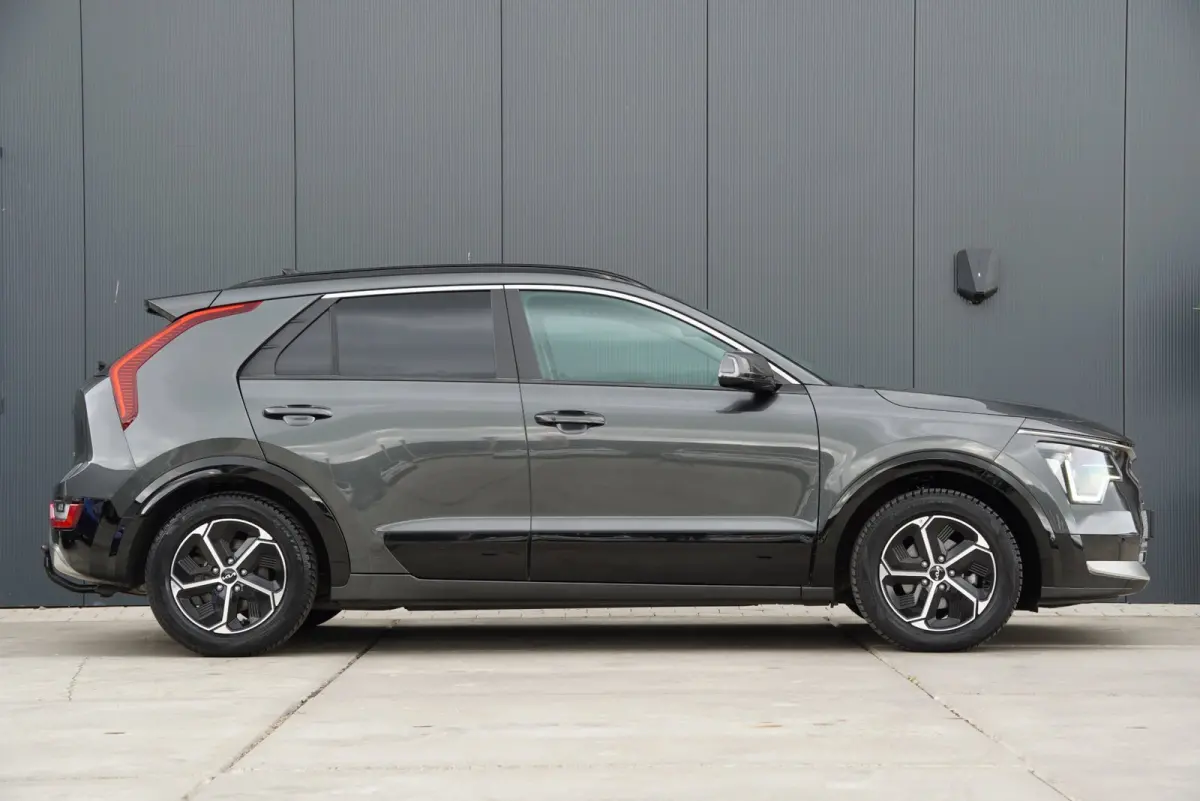1.6 GDi Hybrid DynamicPlusLine 2023 Stoelverwarming Leder Automaat SUV Adaptive cruise control Carplay Android Navigatie