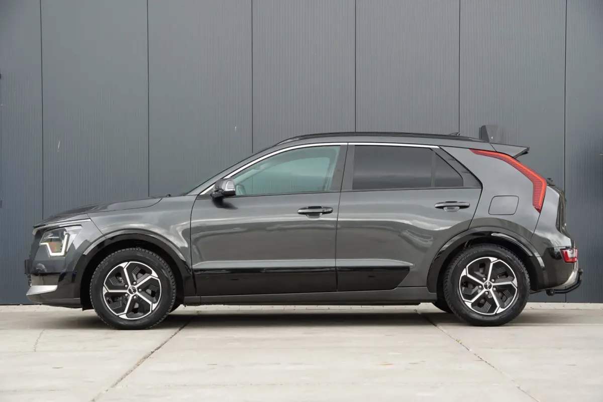 1.6 GDi Hybrid DynamicPlusLine 2023 Stoelverwarming Leder Automaat SUV Adaptive cruise control Carplay Android Navigatie