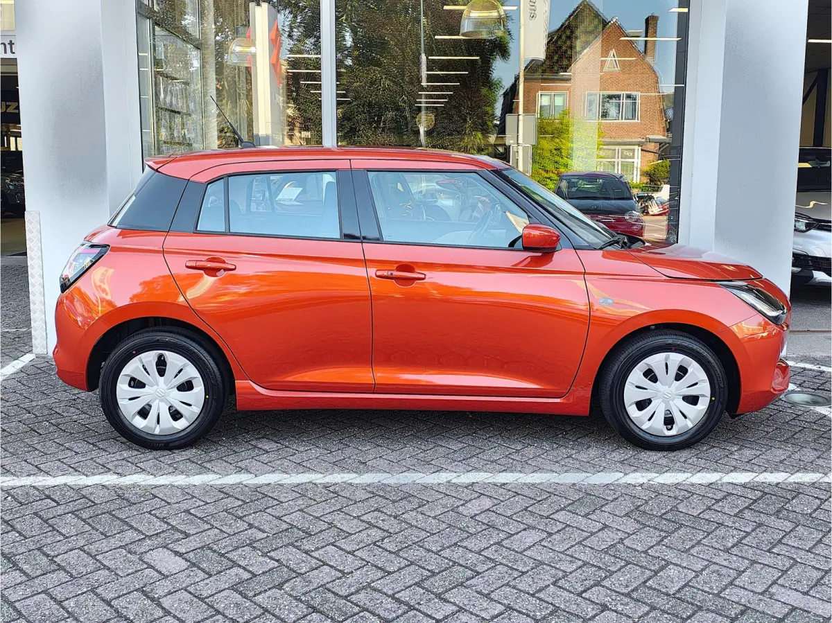 1.2 COMFORT SMART HYBRID Direct Leverbaar | Tot 10 JAAR GARANTIE!  Inclusief € 2.200,- Voorraad Voordeel