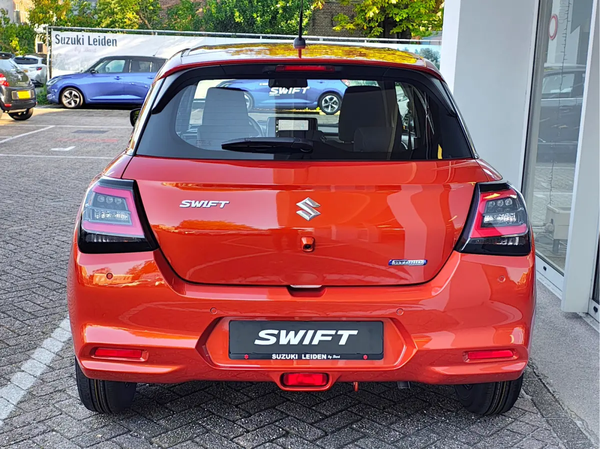 1.2 COMFORT SMART HYBRID Direct Leverbaar | Tot 10 JAAR GARANTIE!  Inclusief € 2.200,- Voorraad Voordeel
