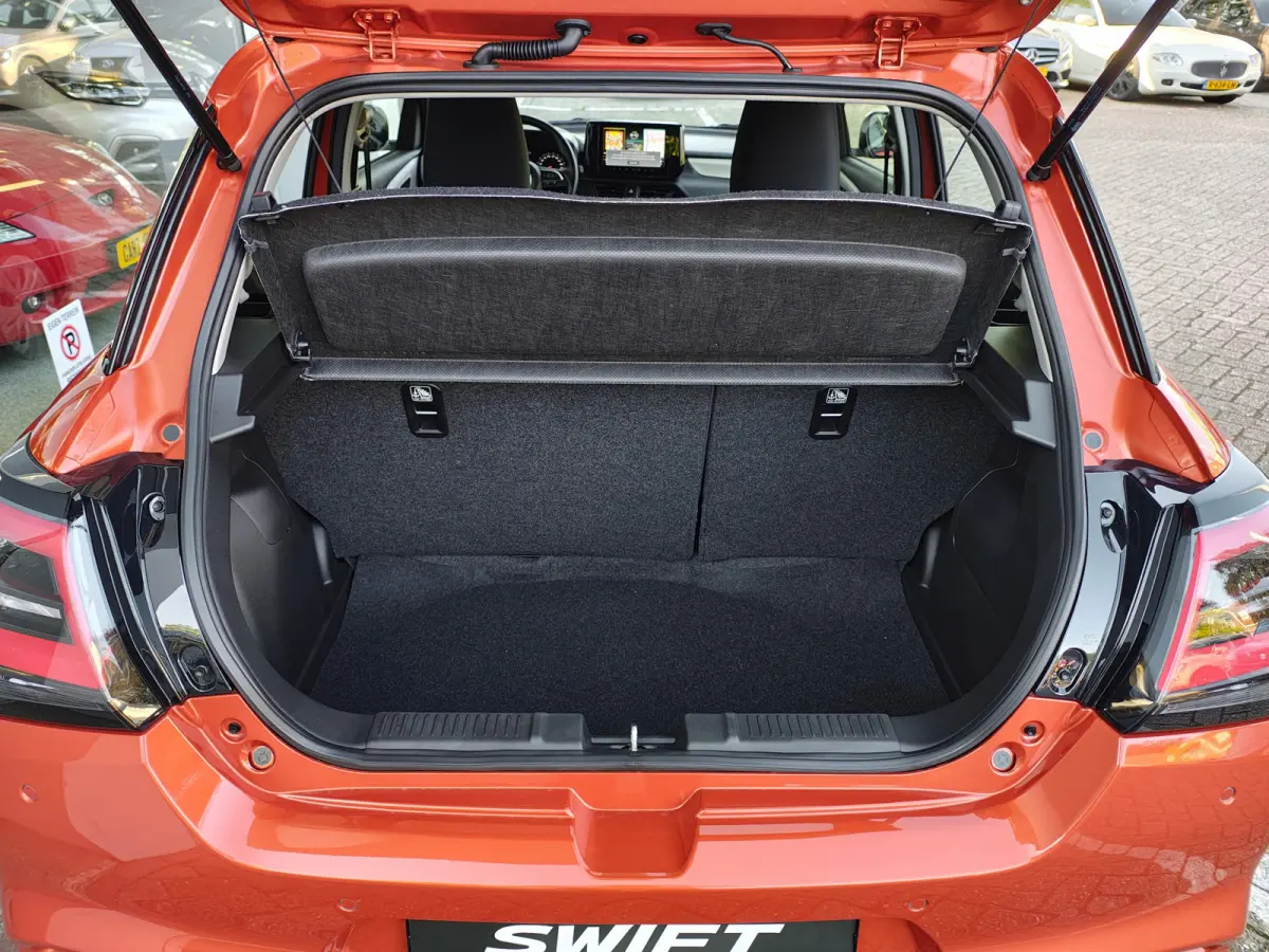 1.2 COMFORT SMART HYBRID Direct Leverbaar | Tot 10 JAAR GARANTIE!  Inclusief € 2.200,- Voorraad Voordeel