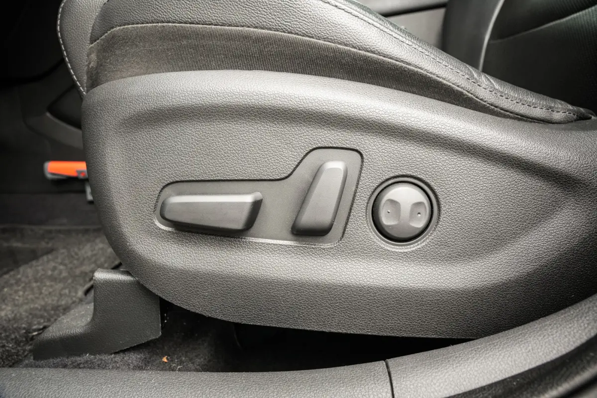 1.6 T-GDI Premium | ACC | Panorama | Navi | Leder | Trekhaak | Stoelventilatie | 360 camera | Org, NL! |