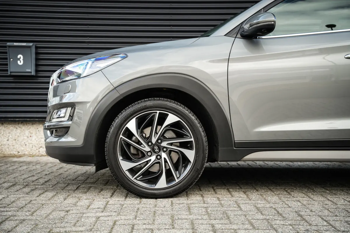 1.6 T-GDI Premium | ACC | Panorama | Navi | Leder | Trekhaak | Stoelventilatie | 360 camera | Org, NL! |