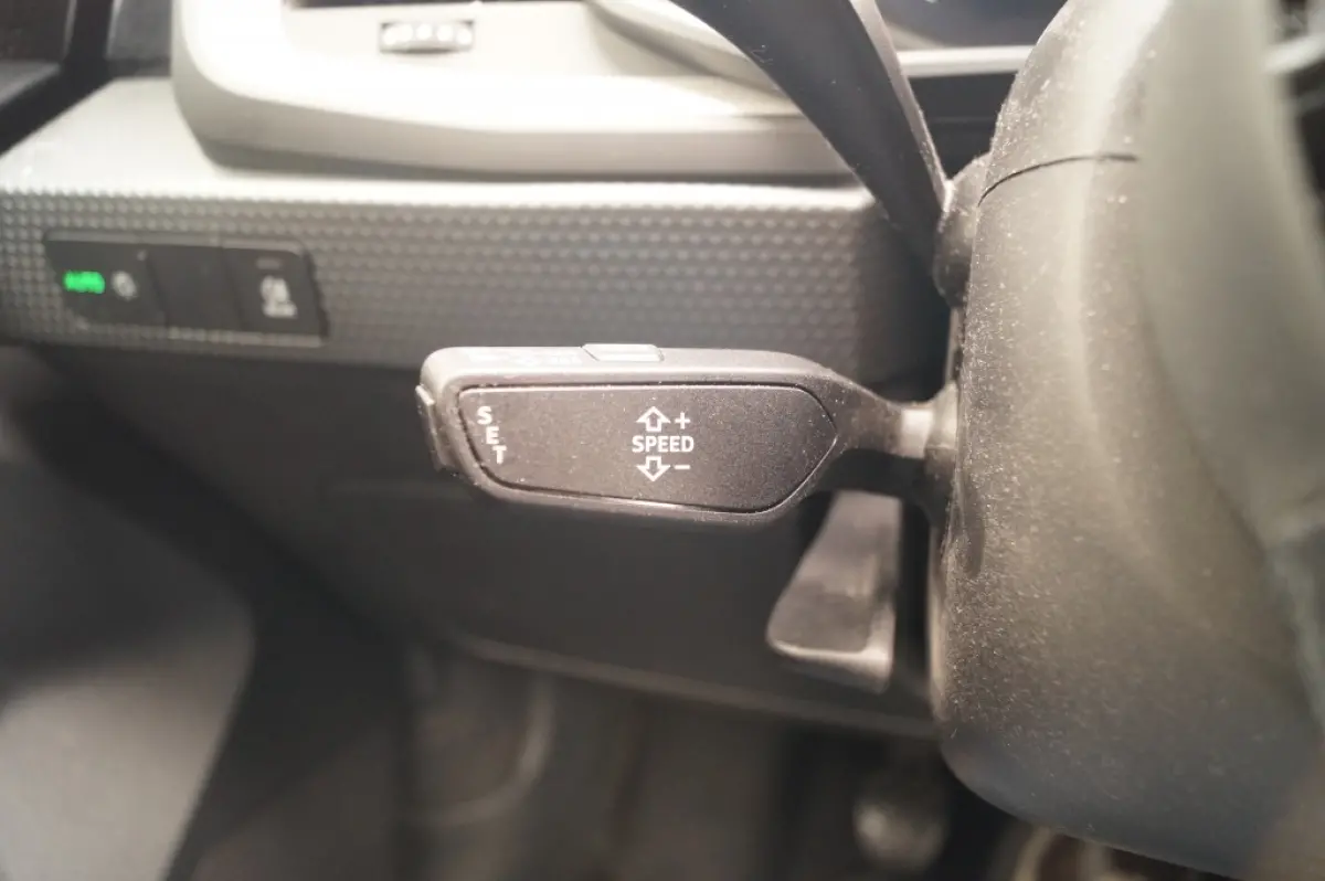 25 TFSI 95pk Epic Edition -AIRCO-CARPLAY-DIGI-DAB-