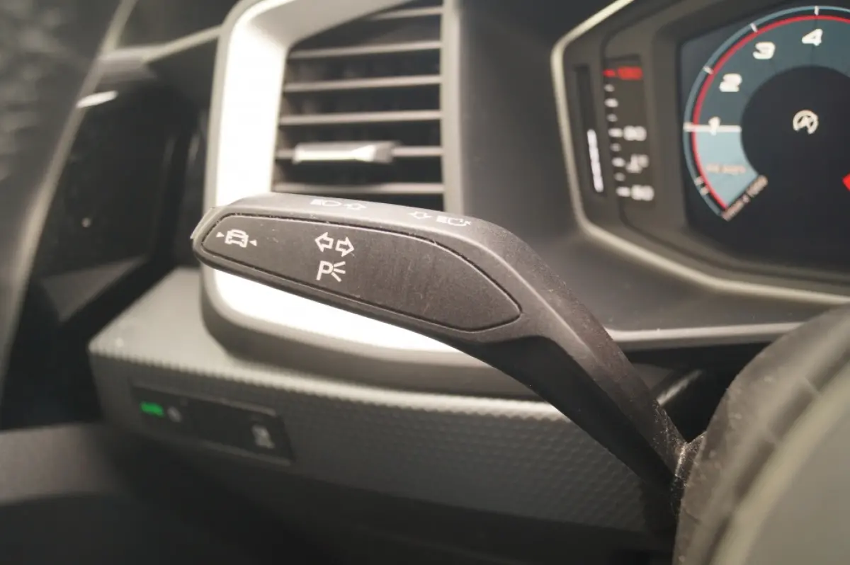 25 TFSI 95pk Epic Edition -AIRCO-CARPLAY-DIGI-DAB-