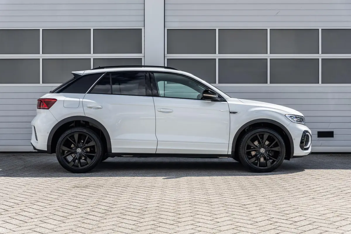 1.5 TSI 150pk DSG R-Line | Trekhaak | Stoelverwarming | Achteruitrijcamera | Navigatie | App Connect