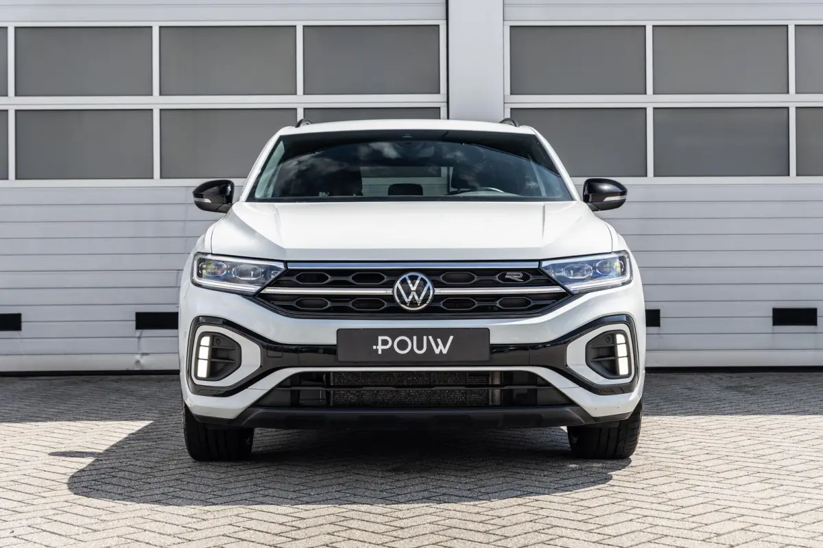 1.5 TSI 150pk DSG R-Line | Trekhaak | Stoelverwarming | Achteruitrijcamera | Navigatie | App Connect