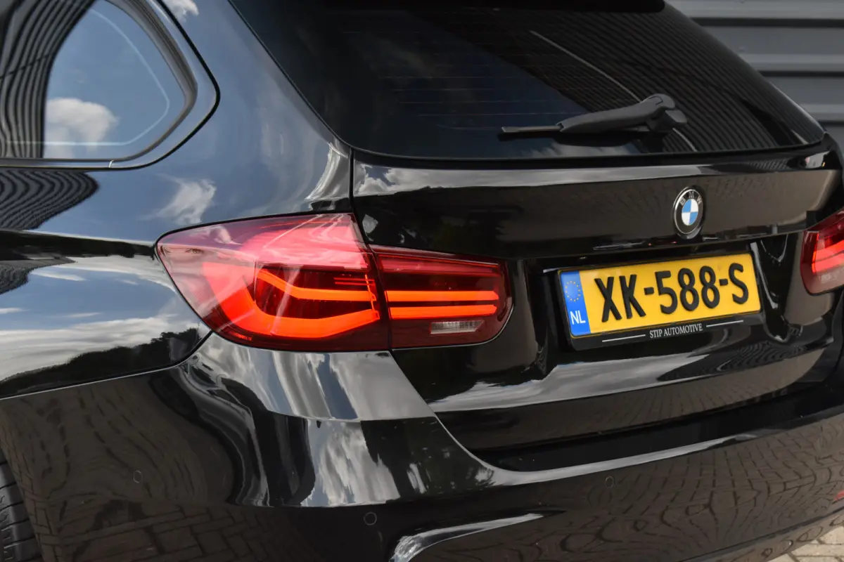 320i M Sport Shadow | Virtual Cockpit | Achteruitrijcamera | Groot Navi | HiFi |