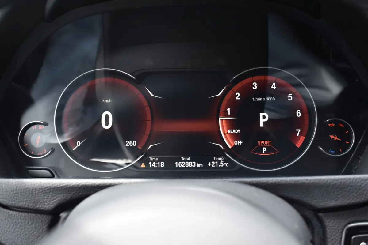 320i M Sport Shadow | Virtual Cockpit | Achteruitrijcamera | Groot Navi | HiFi |