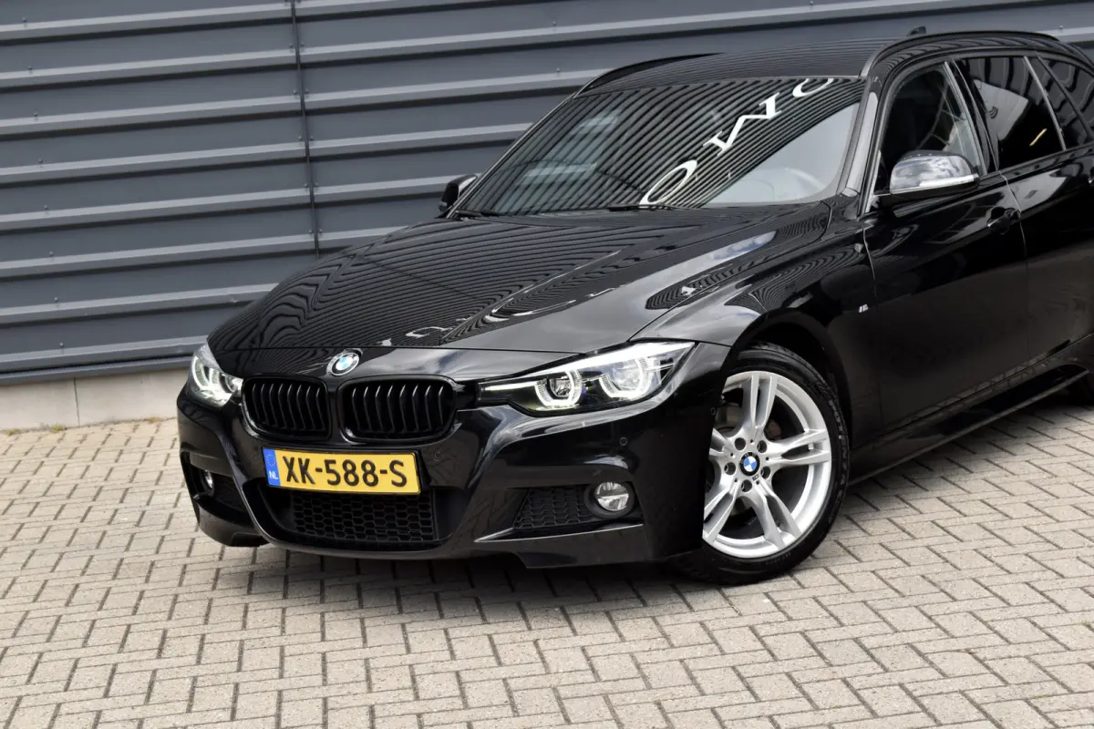 320i M Sport Shadow | Virtual Cockpit | Achteruitrijcamera | Groot Navi | HiFi |