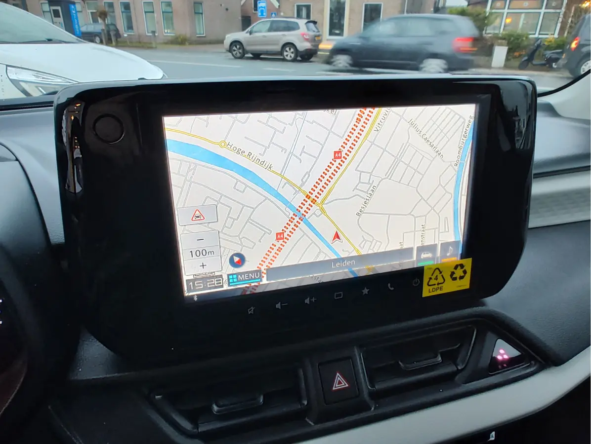 1.2 SELECT SMART HYBRID AUTOM. Direct Leverbaar | Tot 10 JAAR GARANTIE!  Inclusief € 2.400,- Voorraad Voordeel