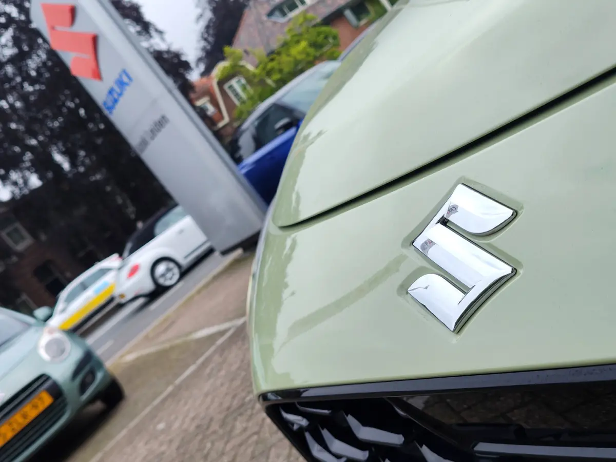 1.2 SELECT SMART HYBRID AUTOM. Direct Leverbaar | Tot 10 JAAR GARANTIE!  Inclusief € 2.400,- Voorraad Voordeel