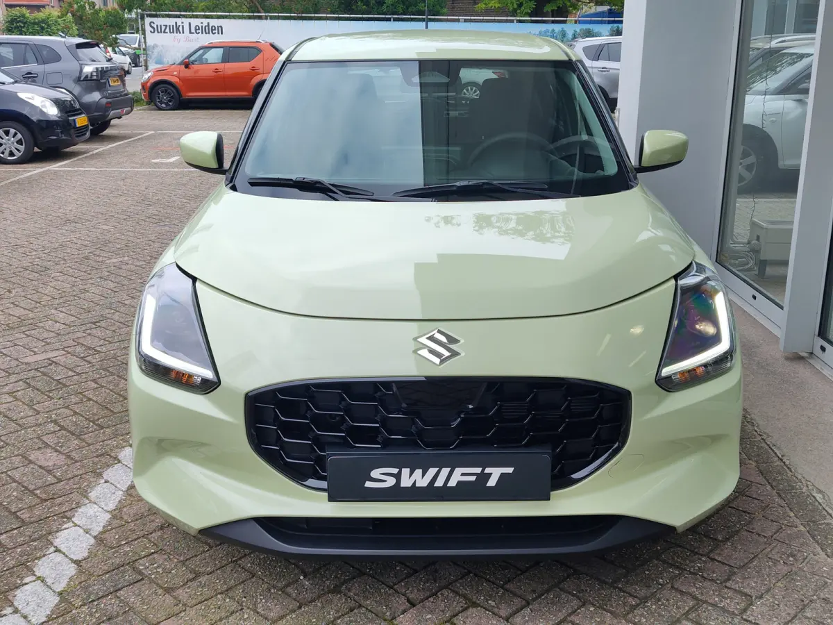 1.2 SELECT SMART HYBRID AUTOM. Direct Leverbaar | Tot 10 JAAR GARANTIE!  Inclusief € 2.400,- Voorraad Voordeel