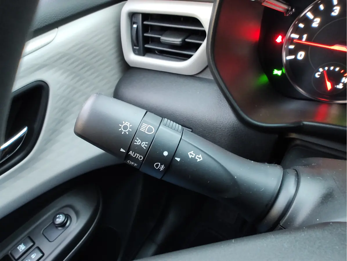 1.2 SELECT SMART HYBRID AUTOM. Direct Leverbaar | Tot 10 JAAR GARANTIE!  Inclusief € 2.400,- Voorraad Voordeel