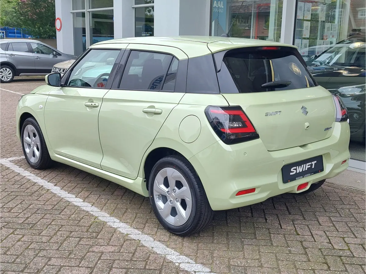 1.2 SELECT SMART HYBRID AUTOM. Direct Leverbaar | Tot 10 JAAR GARANTIE!  Inclusief € 2.400,- Voorraad Voordeel