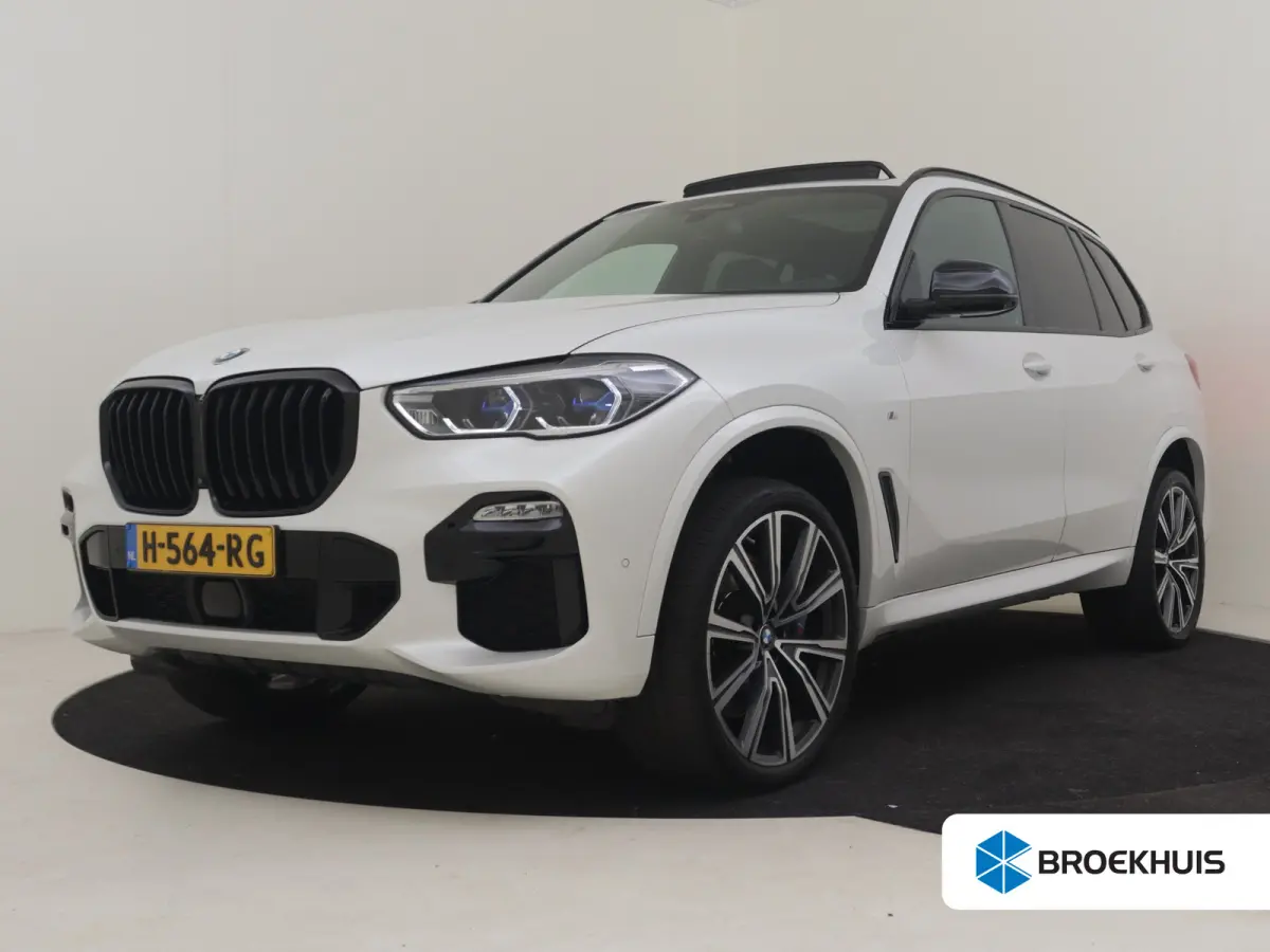 xDrive40i High Executive 340PK AUTO | Laser LED | Head-up Display | 360 Camera | Panorama-dak | Trekhaak elect | 4 wiel besturing | 22"LMV