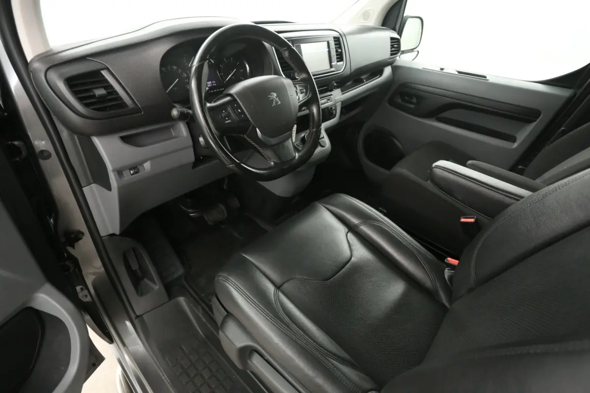 2.0 BlueHDI 145PK L2H1 | Automaat | Airco | Camera | Cruise | Carplay | Parkeersens.