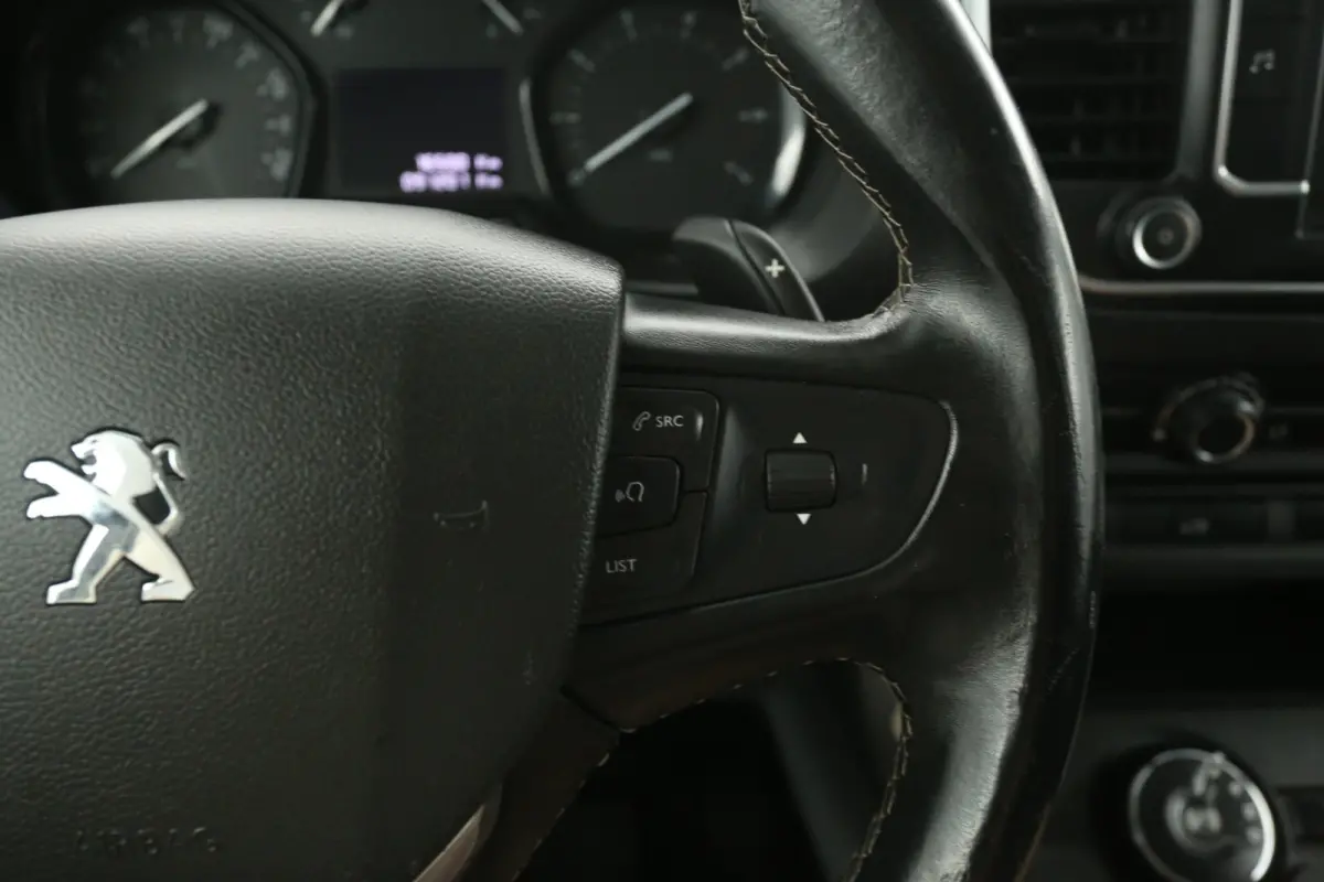 2.0 BlueHDI 145PK L2H1 | Automaat | Airco | Camera | Cruise | Carplay | Parkeersens.
