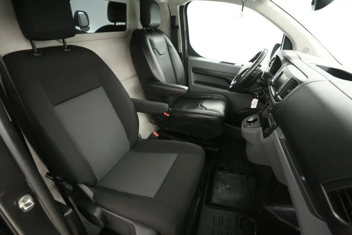 2.0 BlueHDI 145PK L2H1 | Automaat | Airco | Camera | Cruise | Carplay | Parkeersens.
